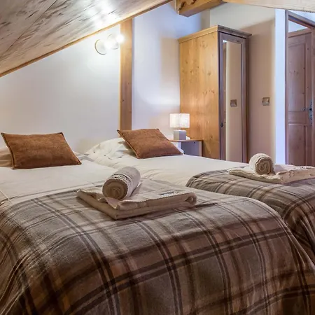 Lägenhet Vallet - Year *