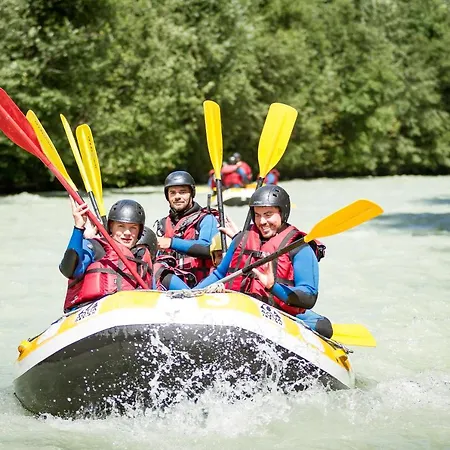 Lägenhet Vallet - Year *